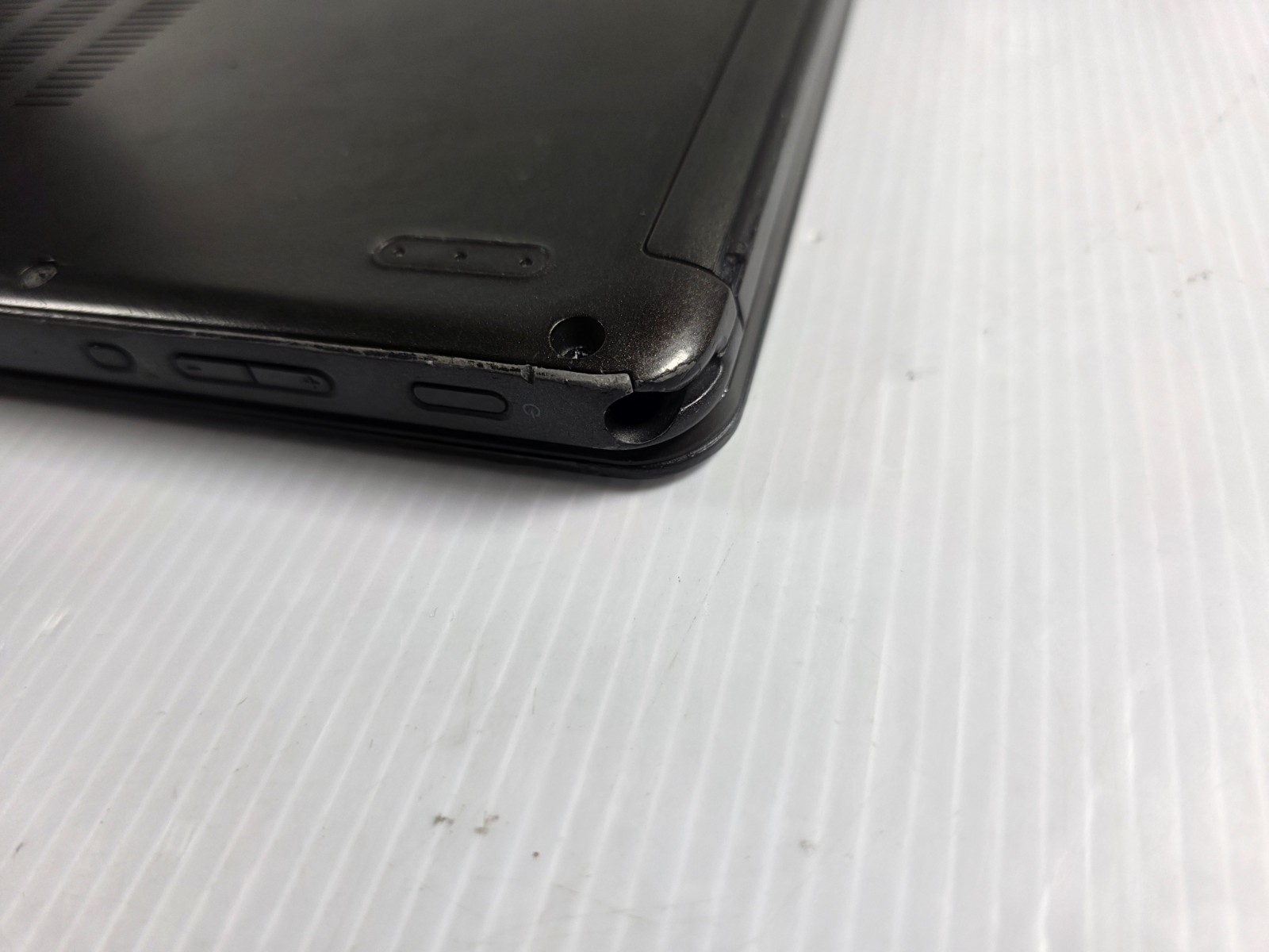 LENOVO YOGA TOUCHSCREEN i5-4300U @ 1.90GHz 4GB RAM 180GB SSD WIN 10