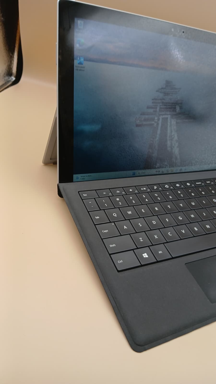 Microsoft Surface Pro 3 i7-4650U 8GB RAM 256GB SSD 12″ Touch Win11 Pro + KB