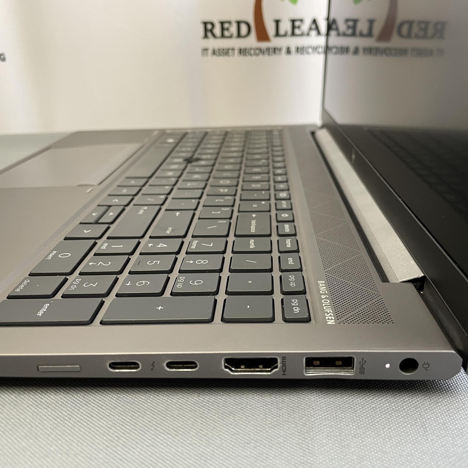 HP ZBook Firefly 15 G8 FHD, Core i5-1145G7, 16GB RAM, 256GB NVMe (See Photos)