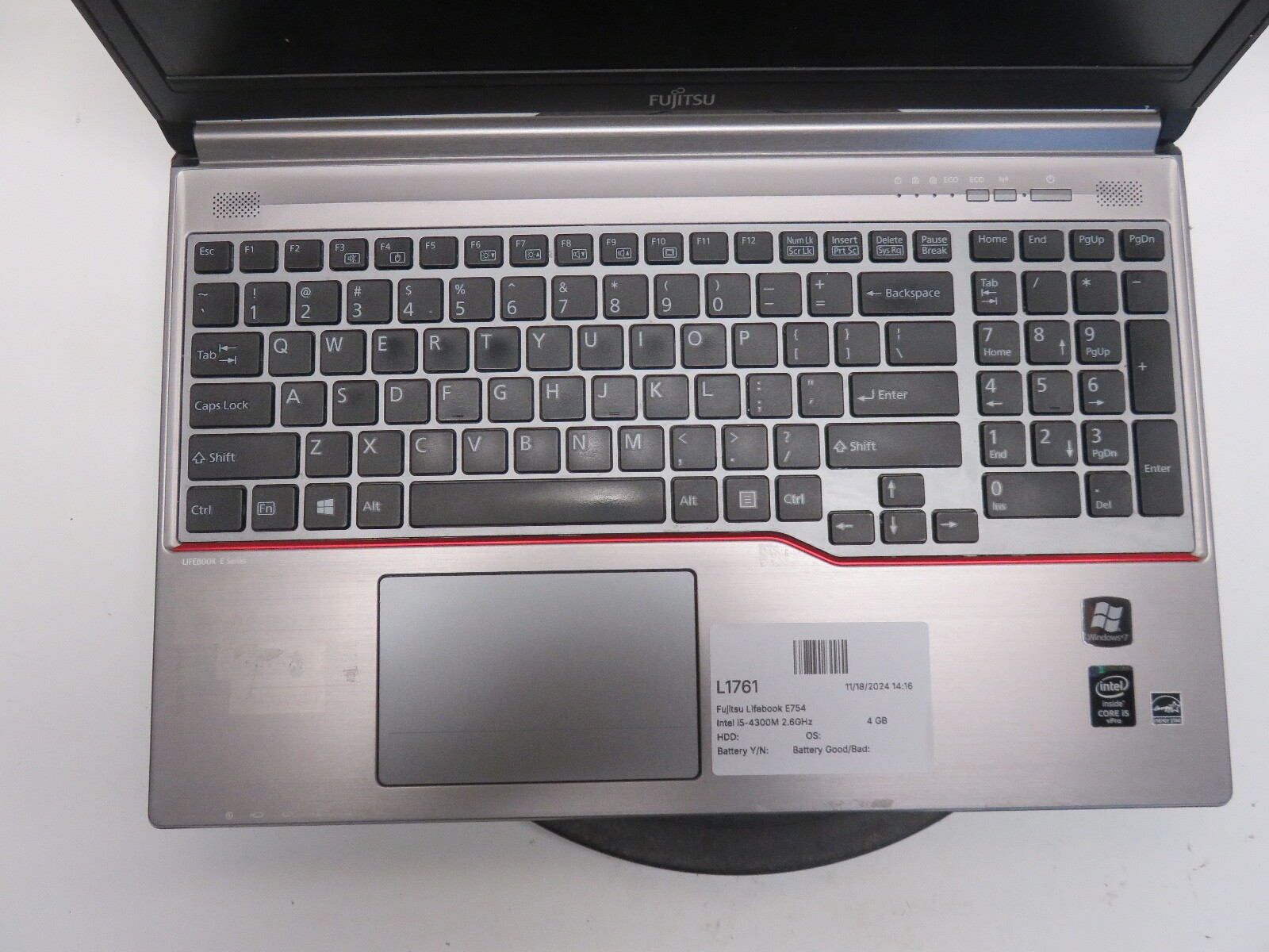 Fujitsu Lifebook E754 Intel i5-4300M 2.6GHz 4 GB NO HDD No Batt