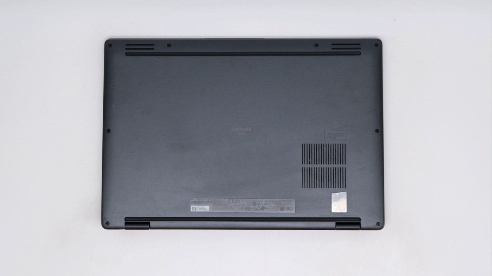 Dell Latitude 9430 14″ i7-1265u 32GB 1TB – Good