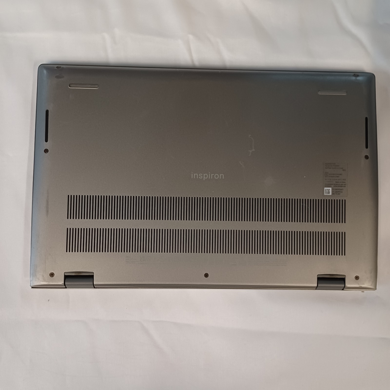 Dell Inpsiron 14 5410 i7-11390h 16GB 500GB SSD