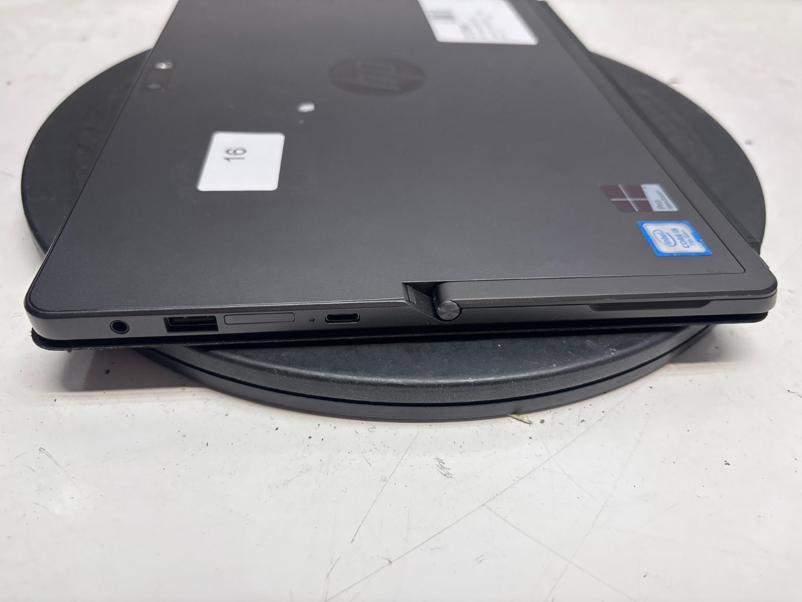 HP Pro x2 612 G2 Intel i5-7Y54 1.20GHz 8GB 256GB SSD WINDOWS 11