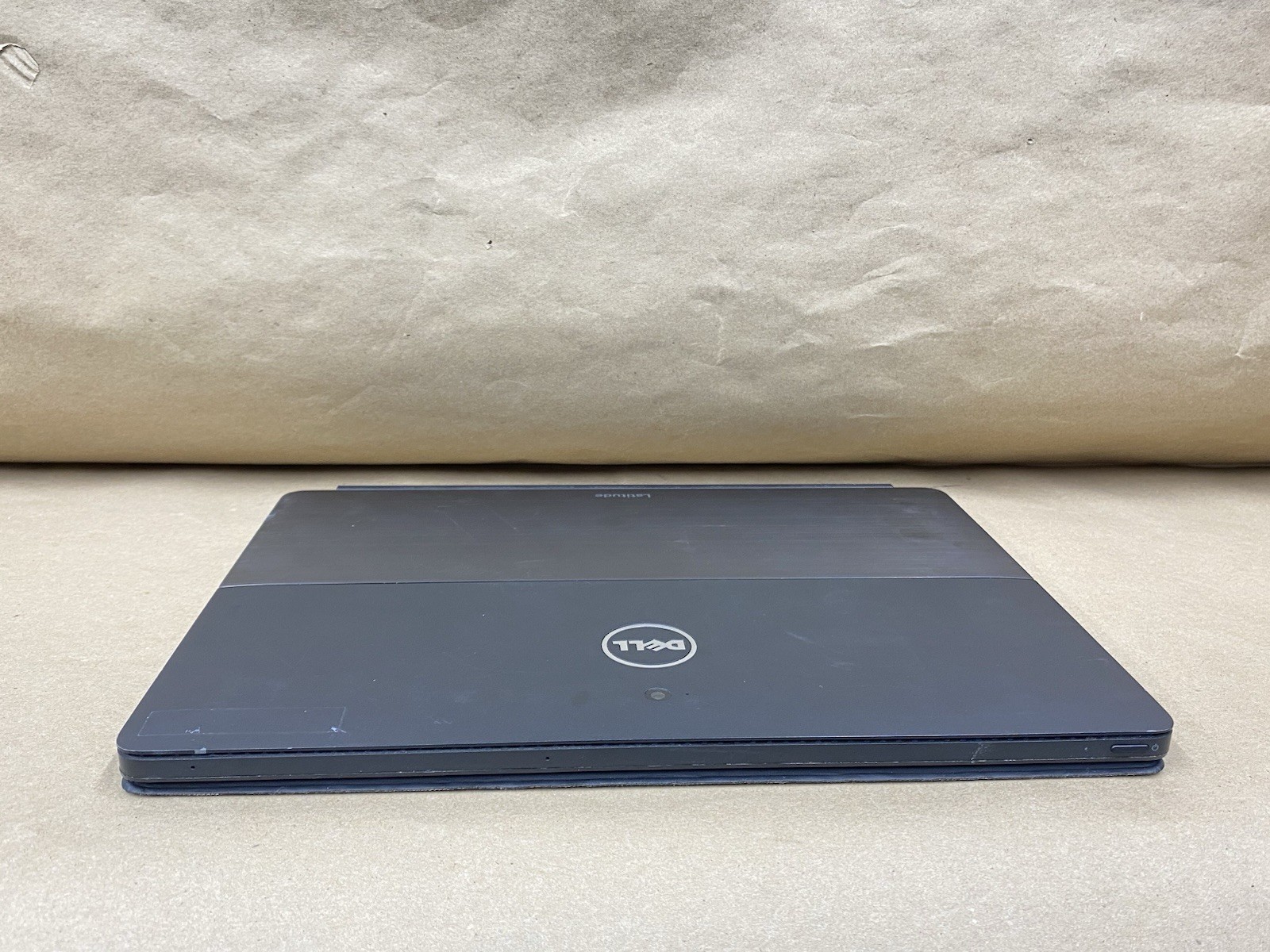 Dell Latitude 5285 – 12″ FHD – Touch – i5-7300U – 8GB – 128GB – Win 10 – READ