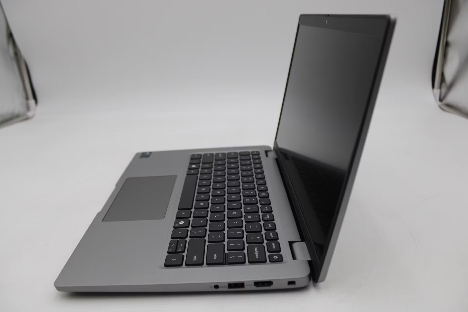Dell Latitude 5450 Used 14″ Ultra 5 135U, 256GB NVMe, 16GB RAM