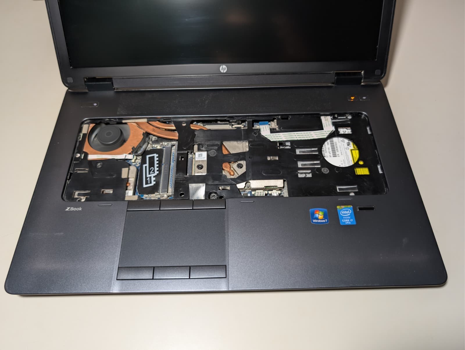 HP Zbook 17 G2 | i7-4th Gen NO RAM NO SSD | NVIDIA Quadro K4100 (4GB) | AS-IS