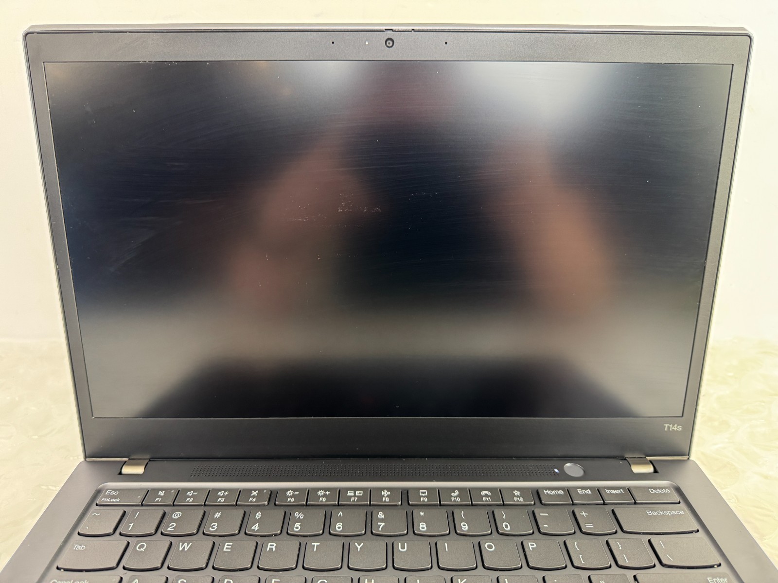 Lenovo ThinkPad T14s Gen 2 i7-1185G7 16GB 256GB SSD 14″ FHD Win 11 Pro