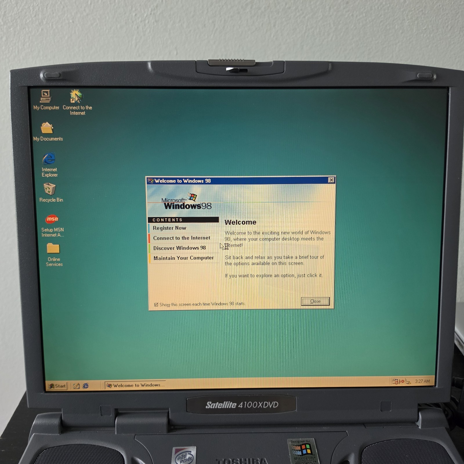 RETRO 14.1″ Vintage TOSHIBA Satellite 4100XDVD Laptop – 128MB RAM – 60GB HDD
