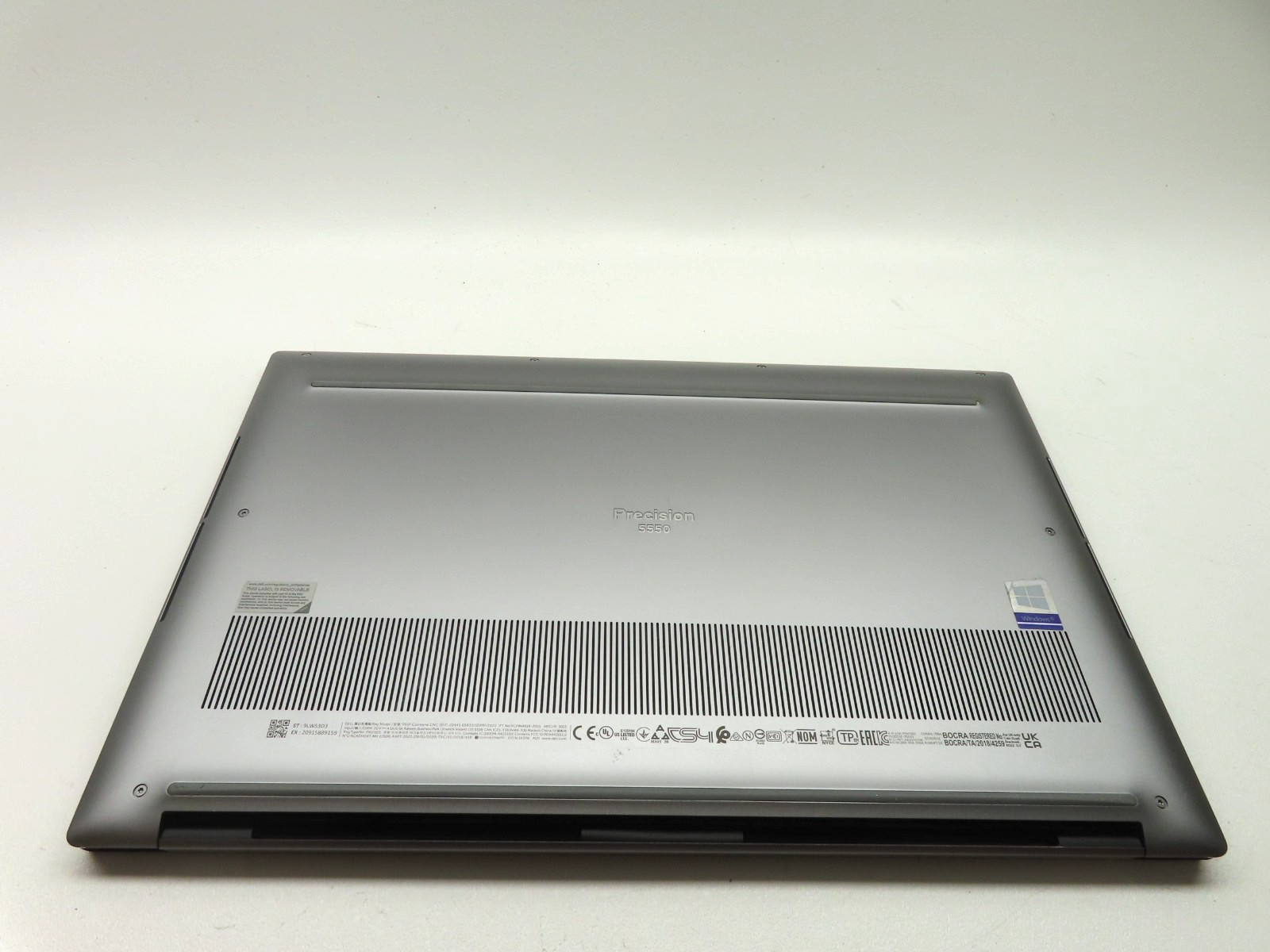 Dell Precision 5550 15.6″ Touch Core i7-10850H 2.7GHz 64GB RAM 2TB SSD T2000
