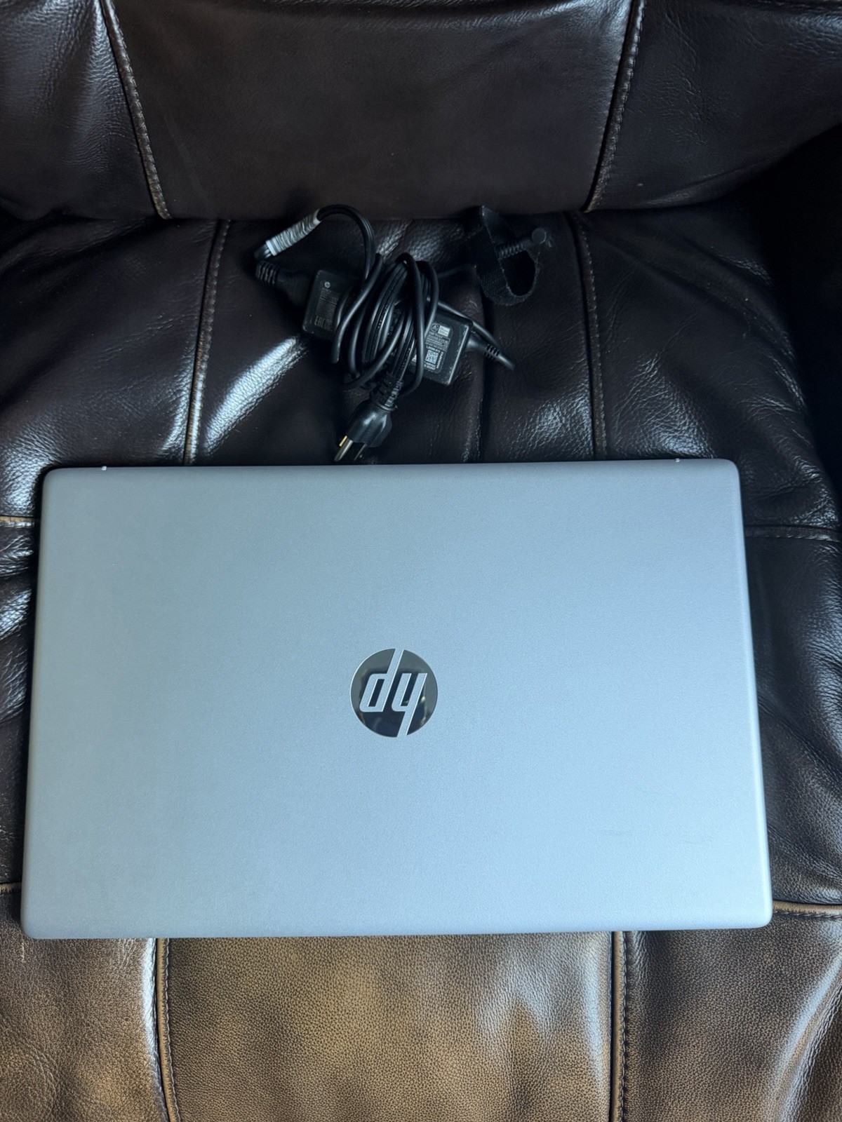 HP Pavilion 15-DK0056NR Laptop 15.6″ 1TB SSD, Core I7-10750H, 16GB RAM
