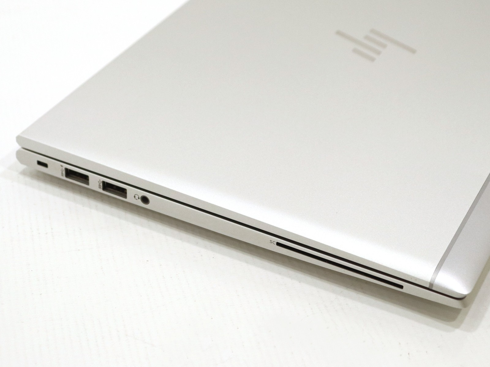 HP EliteBook 840 G8 14″ 17-1165G7 16GB 512GB NVMe Win 11 Pro (Silver) – Read