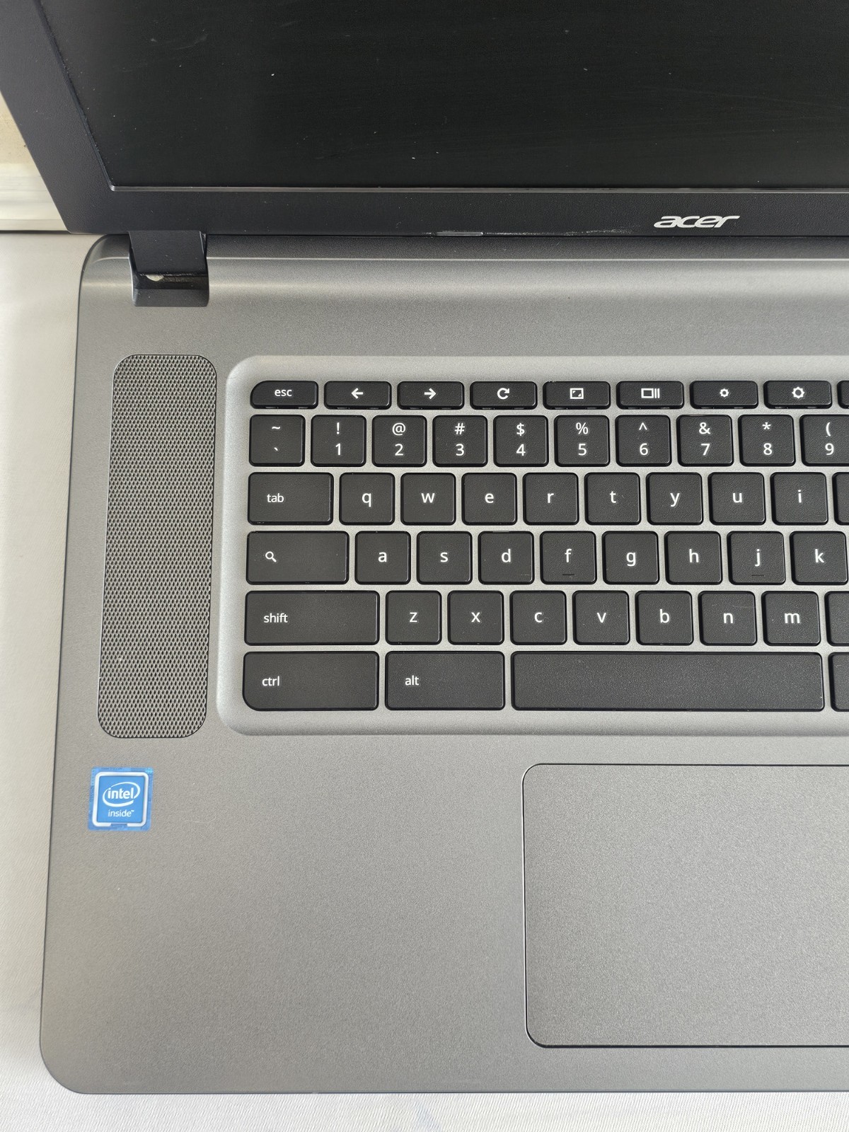Acer Chromebook 15 CB3-532 Laptop – Intel Celeron N3060 – 2GB RAM BAD BATT READ