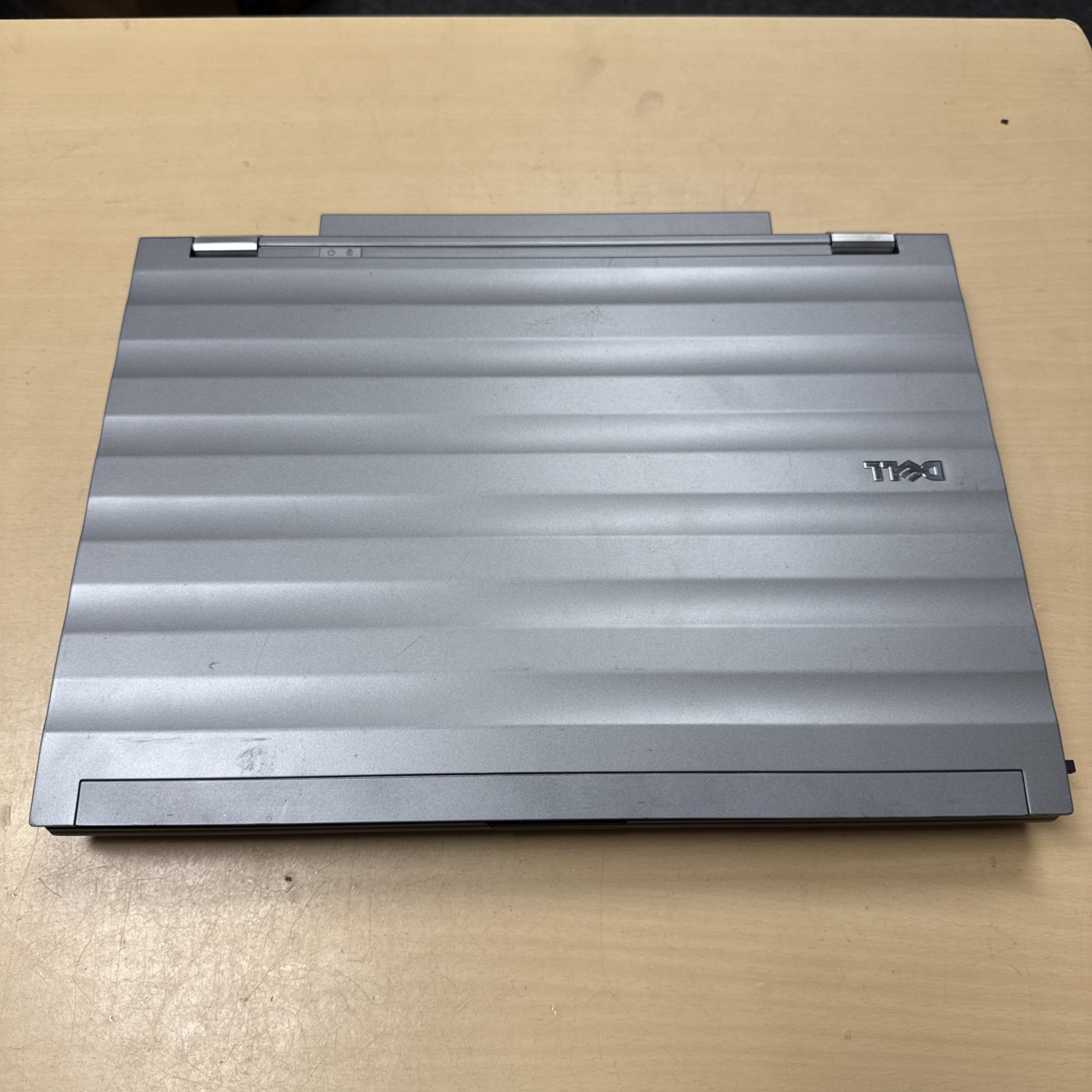 *READ Dell Precision M4400 Core 2 T9400 4GB DDR2 FX 770M