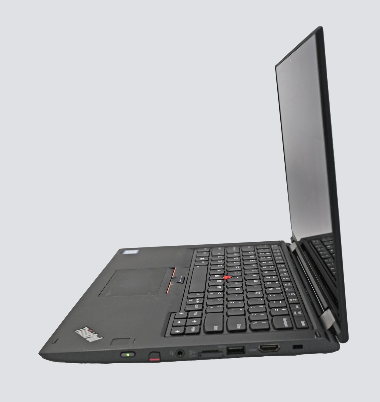 Lenovo Thinkpad Yoga 370 (2-in-1) i5-7200u 2.5GHz 8GB RAM 256GB HD Windows 10 P
