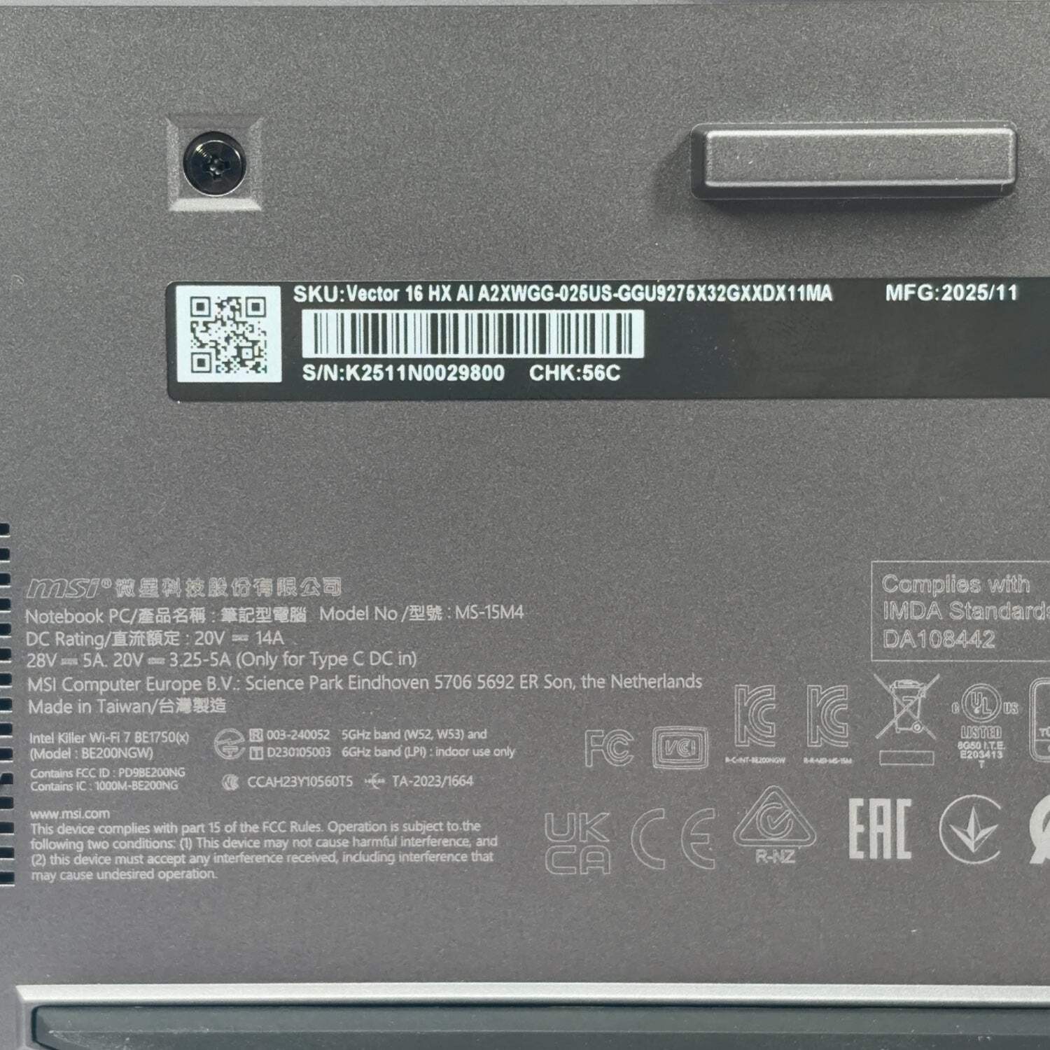 MSI Vector 16 HX AI A2XW MS-15M4 Ultra 9 275HX 2.7GHz 32GB RAM 1TB