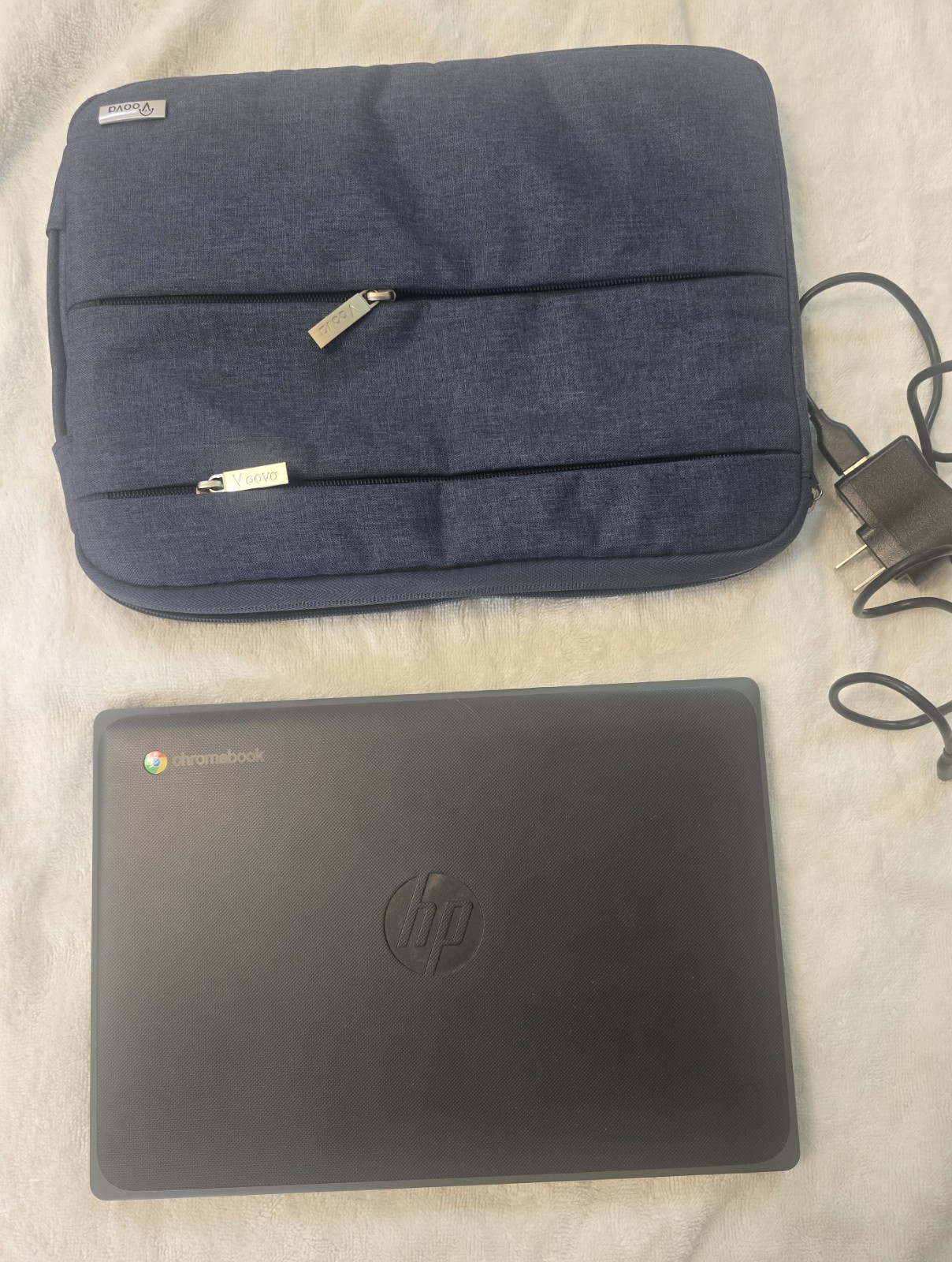 HP Chromebook 11A G8 EE 11.6″ Laptop AMD A4 32GB eMMC 4GB RAM Bag Chome