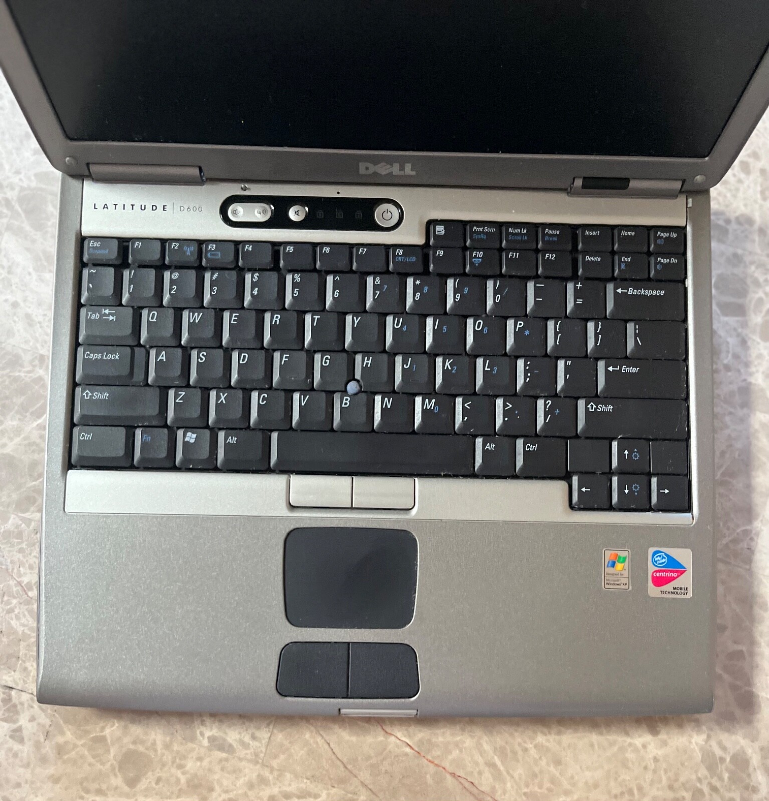 DELL Latitude D600; Windows XP, in Gray. TESTED & WORKS! In Excellent Condition!