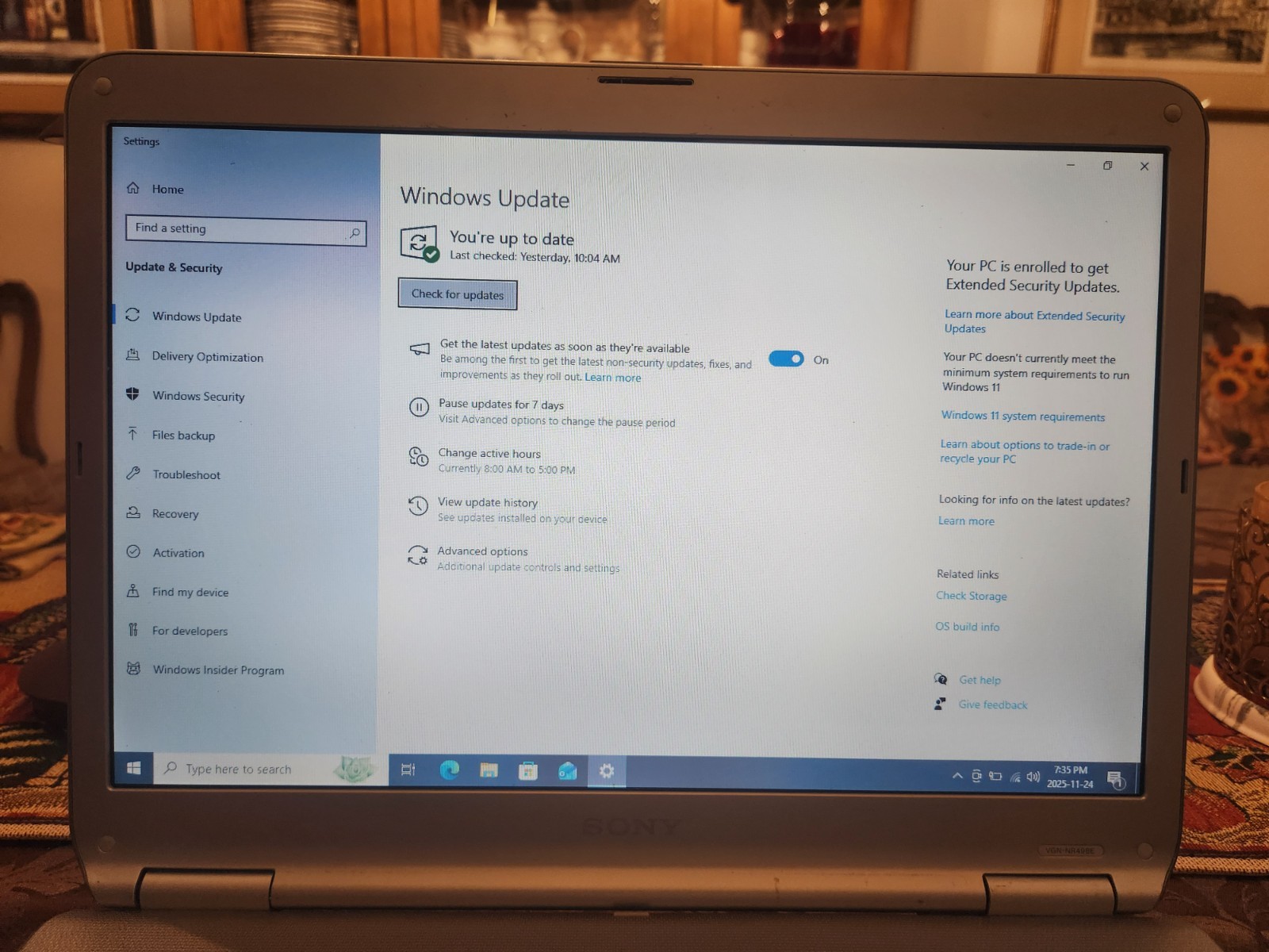 15.25″ Sony Vaio Laptop Intel Core 2 Duo 2.00GHz 3 GB DDR2 112GB SSD Win10 Pro