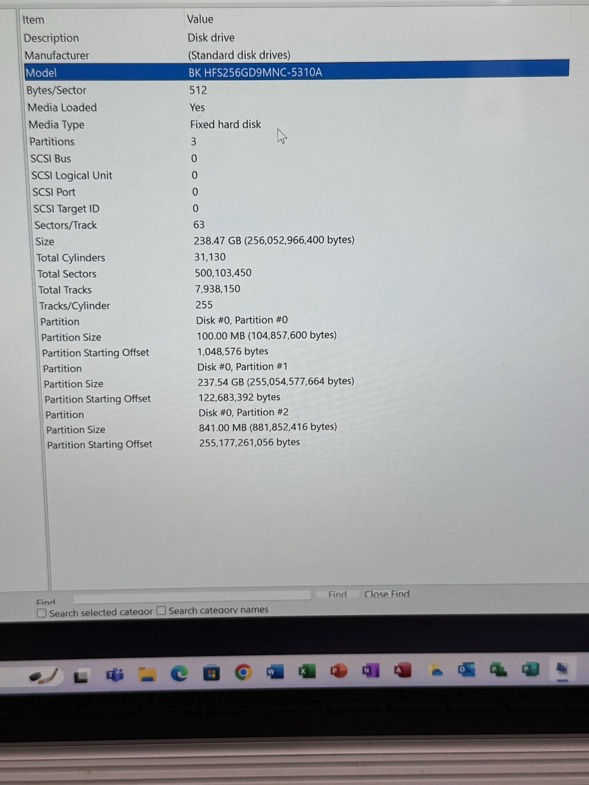Microsoft Surface Book 2 13.5” i5 8350U 1.7GHz 8GB RAM 256GB 2 In 1 Laptop