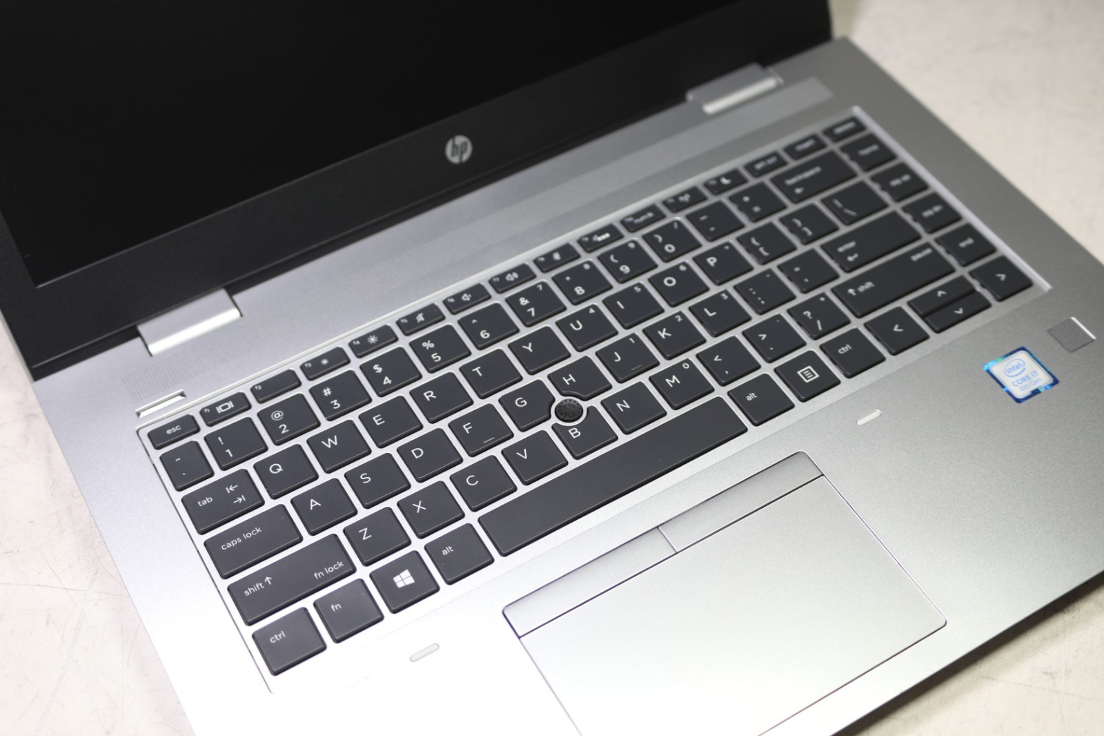 HP ProBook 640 G5 Intel Core(TM) i7-8565U CPU 1.80GHz-8GB RAM-256GB NVMe-NO OS