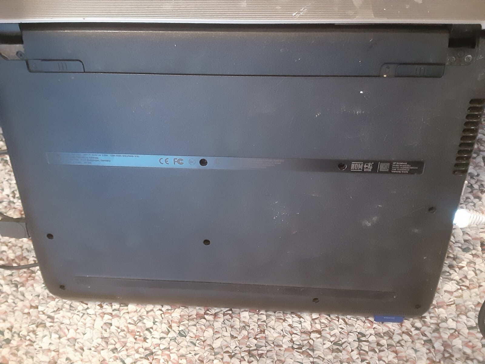 BAD Batt – HP 8305 Notebook 4GB RAM, 32GB SSD AMD Radeon APU A6-6200 R3 Graphics