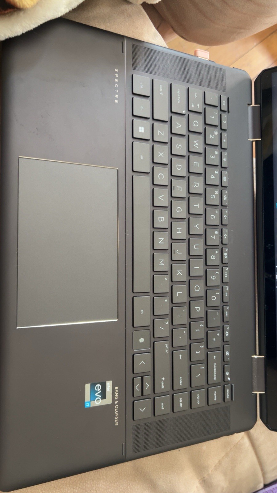 HP Spectre x360 16″ 2-in-1 16-f2013dx i7-13700H 16GB 500gb