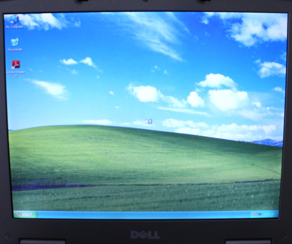 Dell Inspiron 1100 Pentium 4 @ 2.40 GHz 2GB RAM 80GB HDD Windows XP Pro SP 3