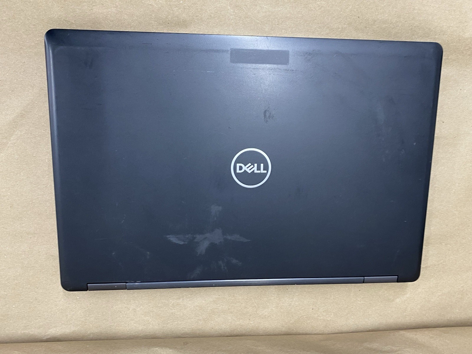 Dell Latitude 5590 – 15″ FHD – i7-8650U – 8GB – 128GB SSD – Win 11 Pro – READ