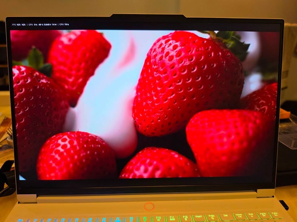 Mint Condition Lenovo Legion 7 16IRX9 16″ i7-14700HX 32GB 1TB GeForce RTX 4060