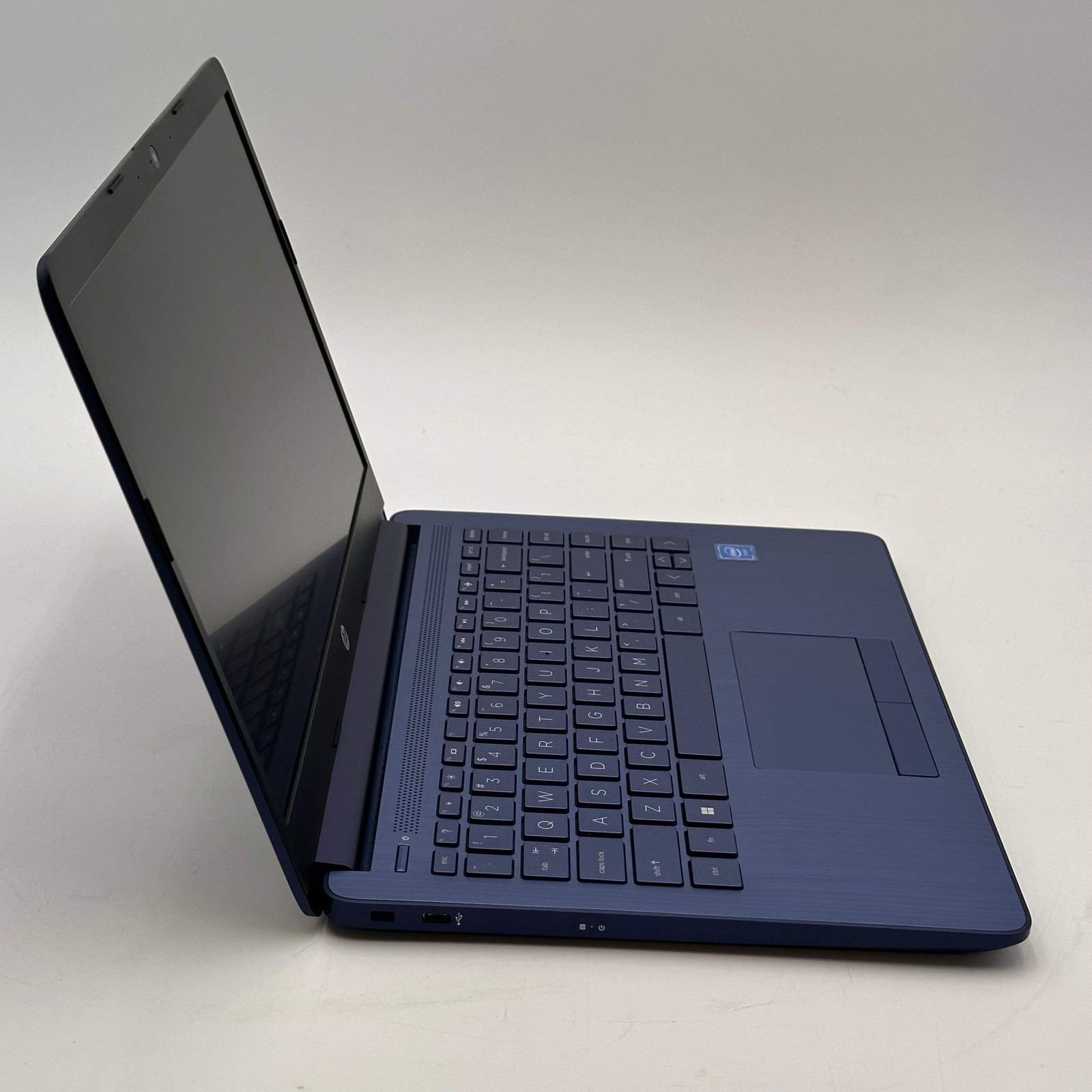 HP 14-cf2111wm 14-Inch Laptop 4GB RAM 58GB