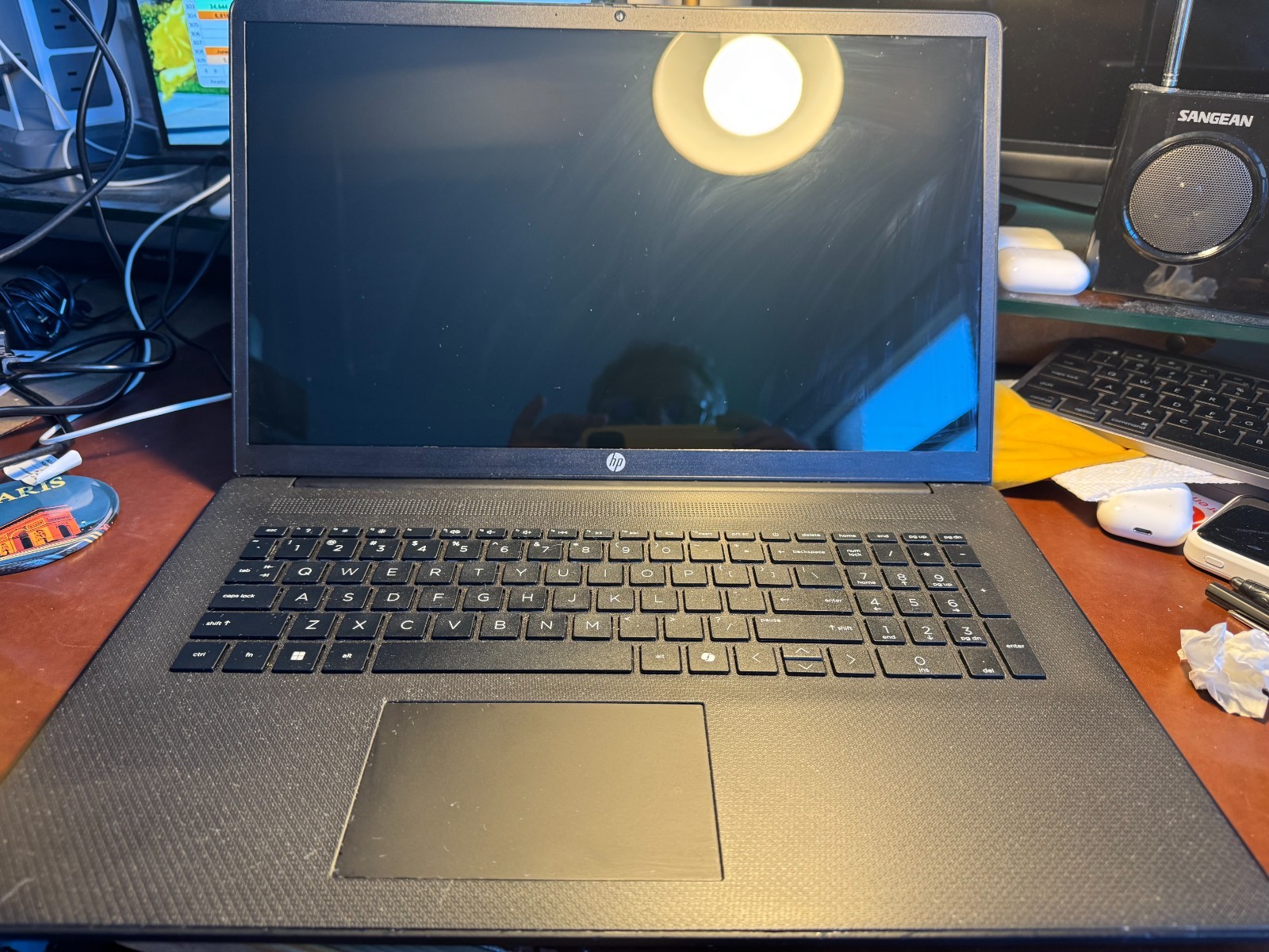 HP 17t-cn300 CTO 17″ Laptop-Non-Working–Parts/Repair–Includes HP Charger