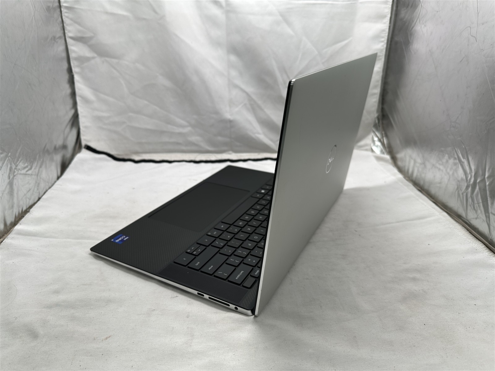 Dell XPS 15 9520 Laptop Intel i9-12th Gen 16GB RAM 512GB NVMe Win 11 RTX 3050