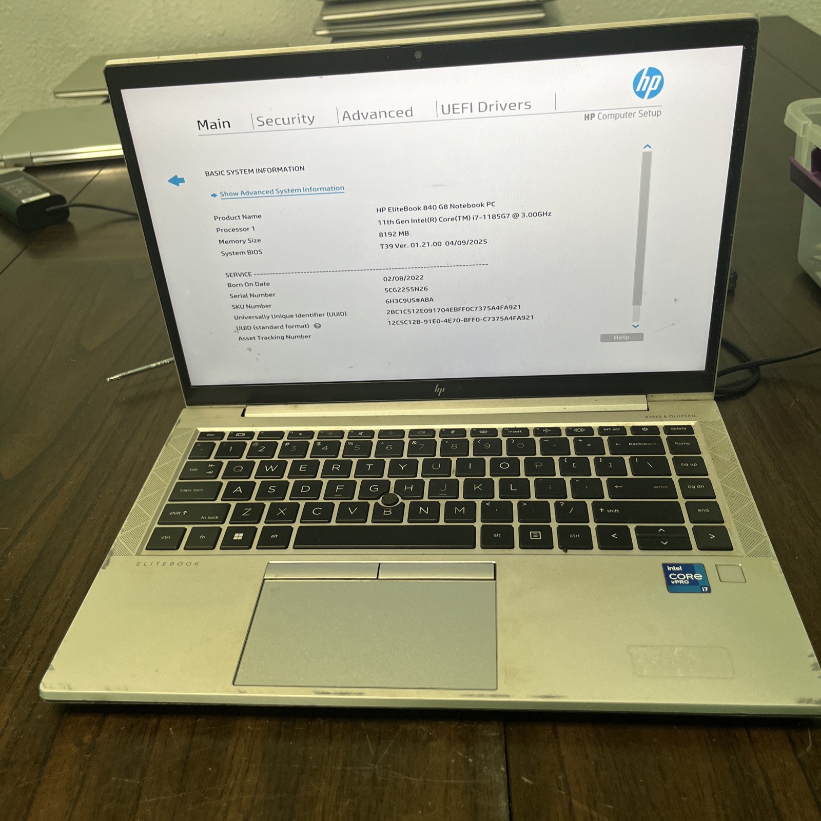 HP EliteBook 840 G8 Laptop Intel Core i7 1165G7 2.8GHZ 14″ NO RAM NO SSD