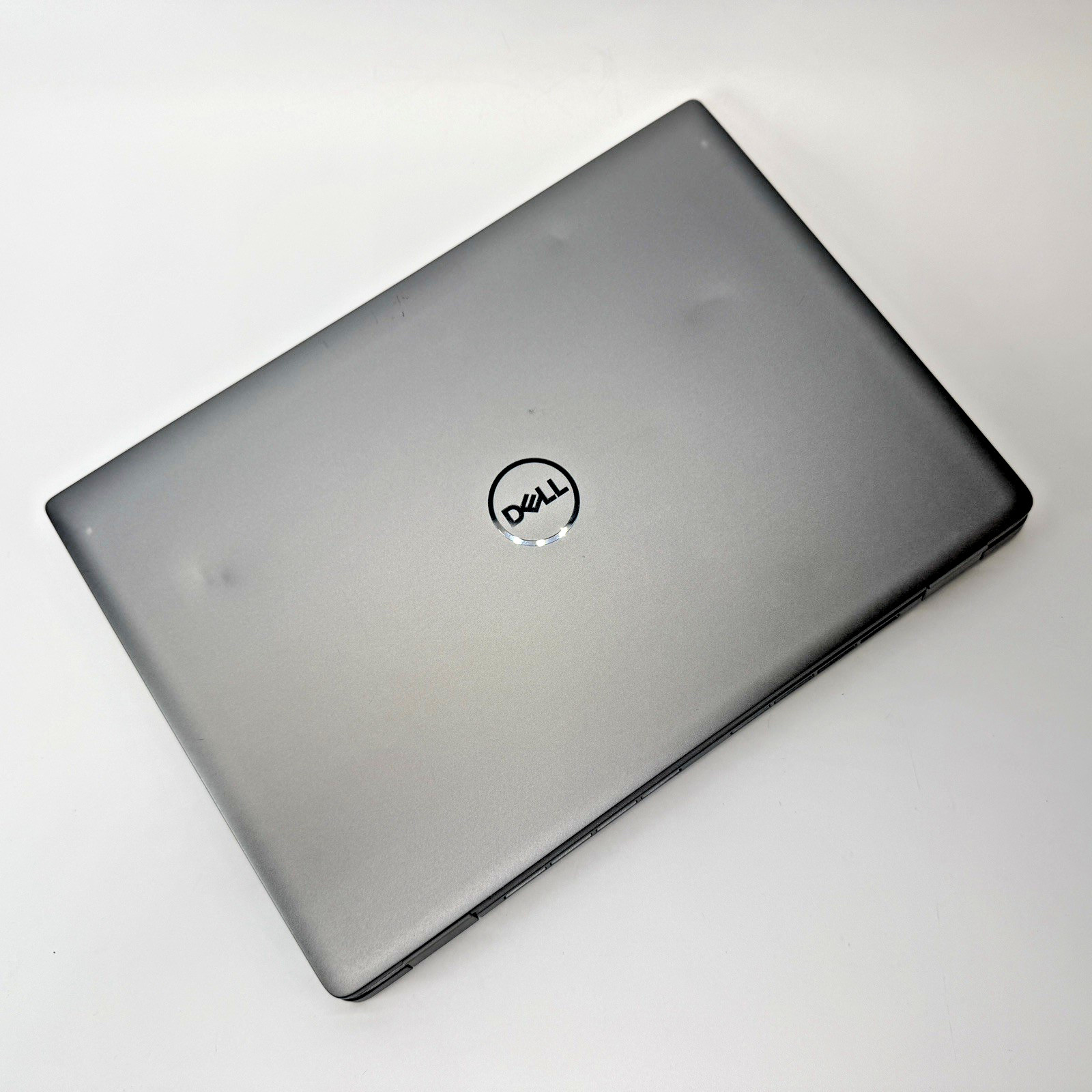 Dell Latitude 7450 Intel Ultra 5 135u 2.1 GHz 16 GB RAM (DDR5) 256 GB SSD (NVMe)