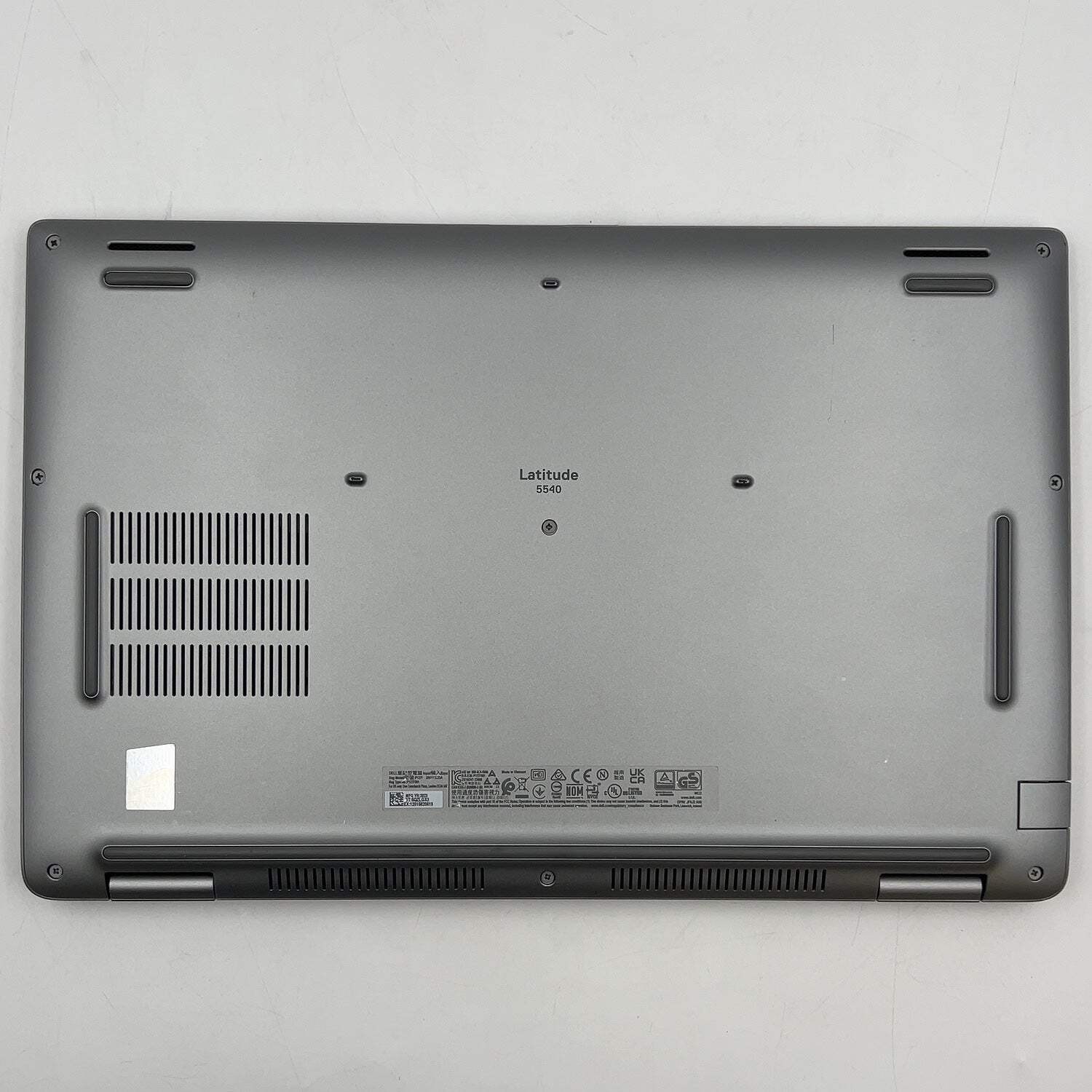 Dell Latitude 5540 15.6″ i5-1350P 1.9GHz 16GB RAM 512GB SSD