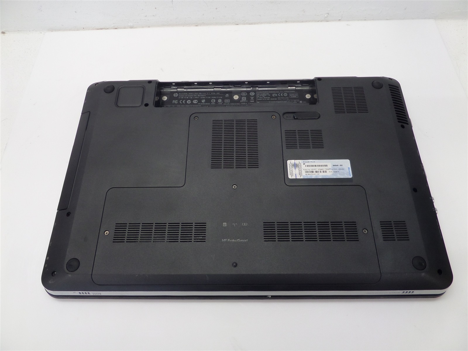HP Pavilion dv7 Laptop 17.3″ w/ i5-M460 2.53GHz CPU 4GB RAM 500GB HDD Win10