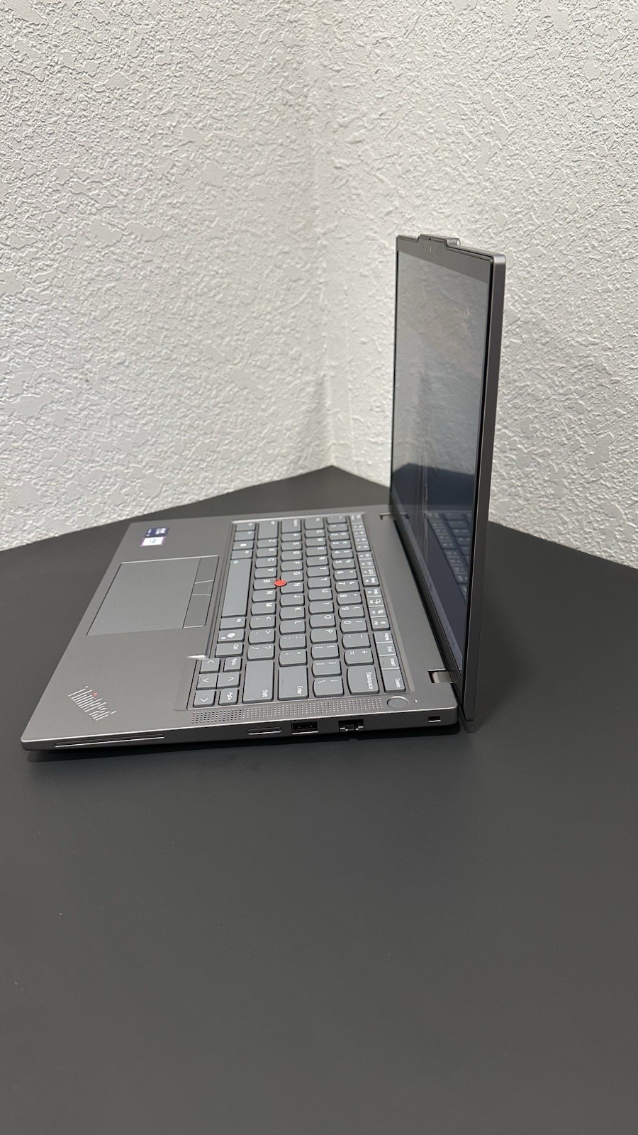 Lenovo Thinkpad T14 Gen 5 Intel Ultra 5 16 GB Ram 256 GB SSD