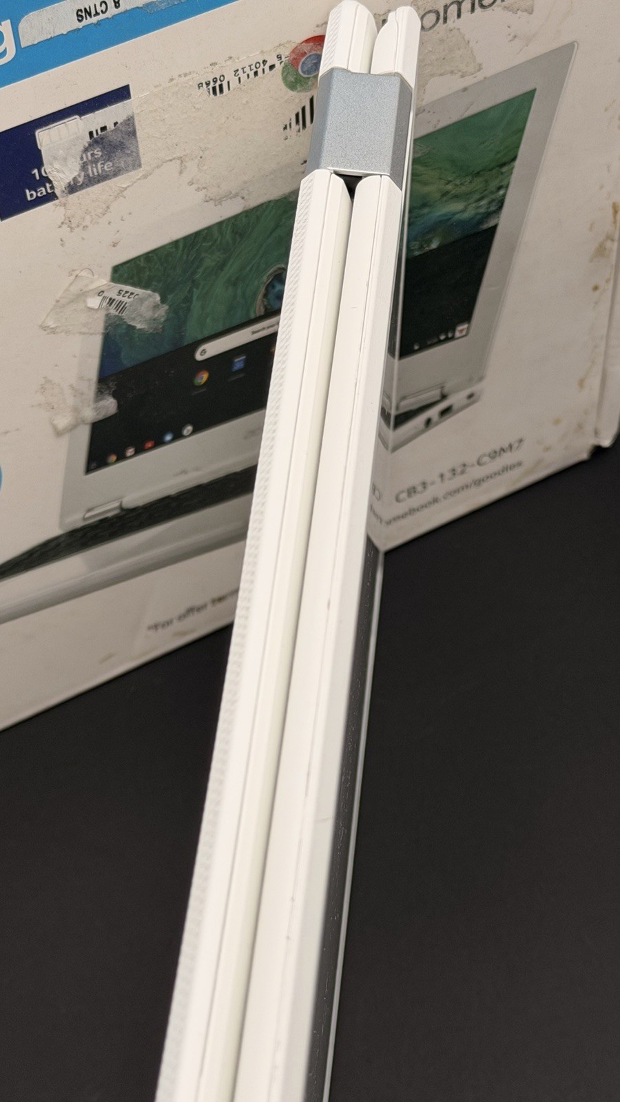 Acer Chromebook 11 CB3-132-C9M7 11.6” White Laptop