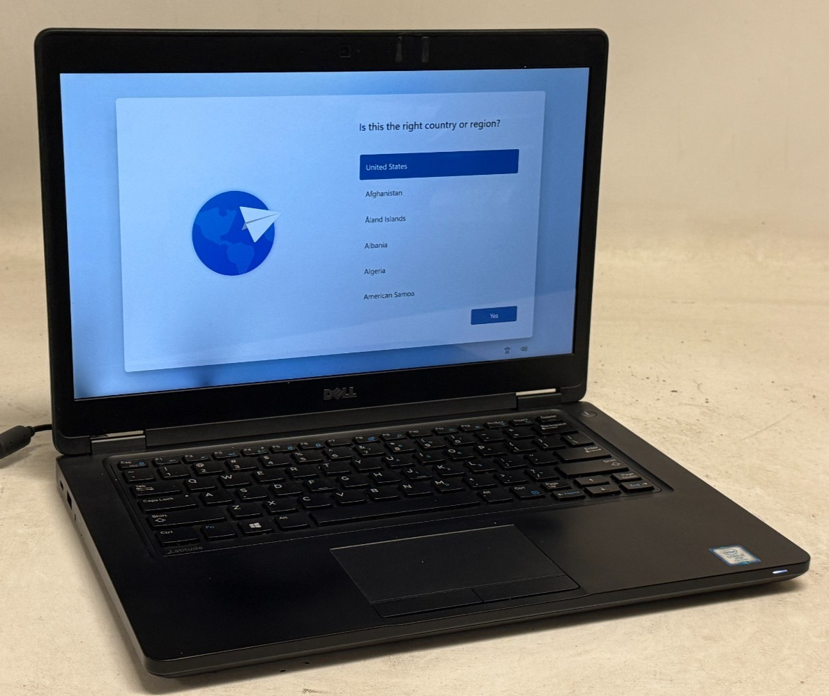 Dell Latitude 5480 14″ (i7-7820HQ – 16GB RAM – 256GB SSD – Win11Home)