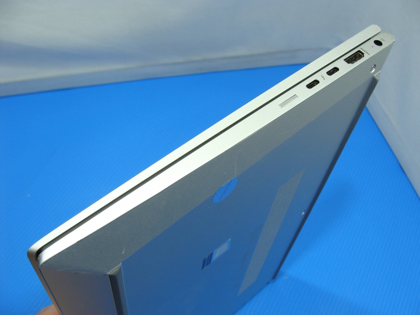 HP EliteBook 840 G7 14″FHD core i7-10610U 1.8GHz 8GB RAM 256GB SSD Win 11 Pro