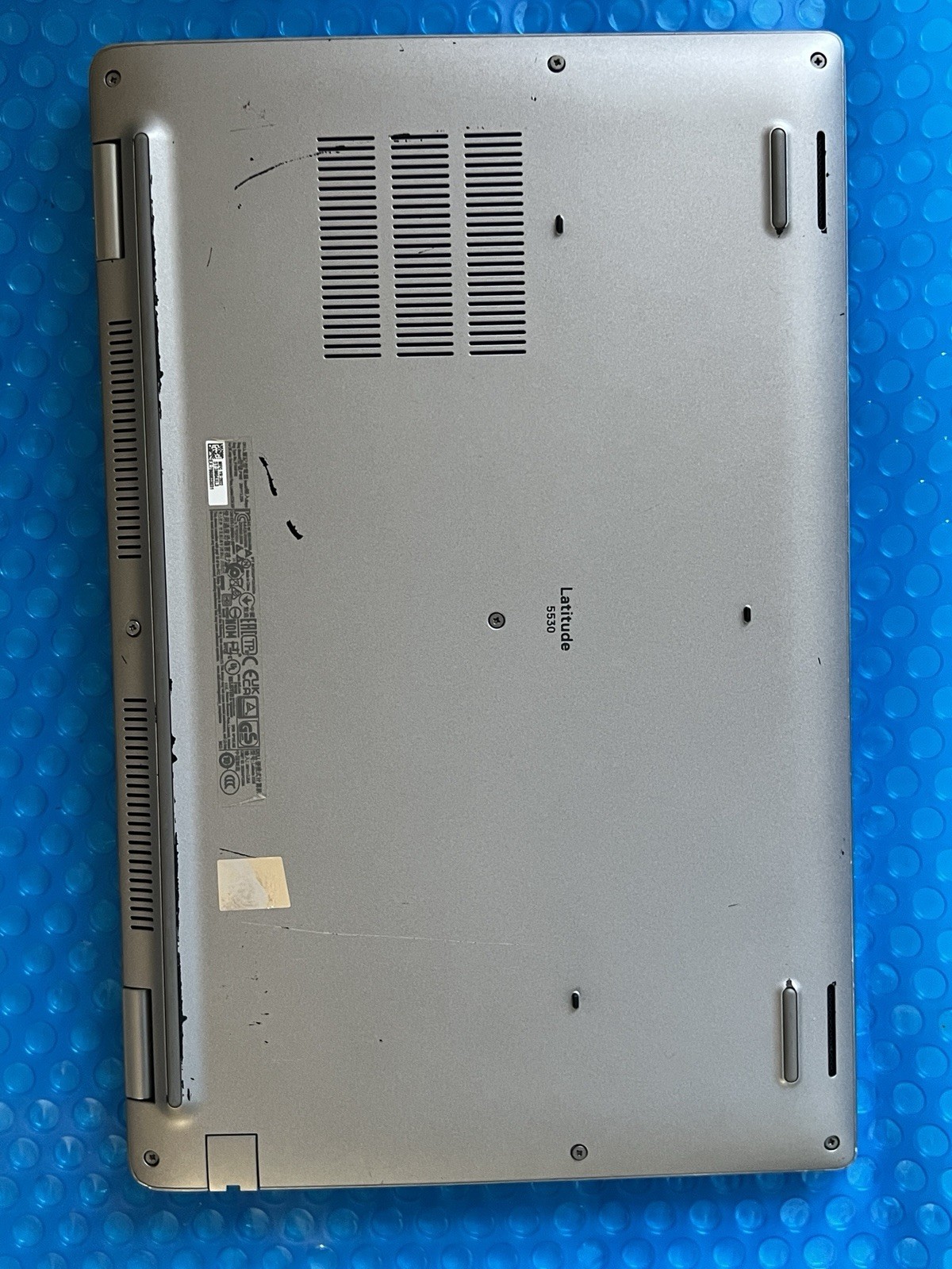 Dell Latitude 5530 FHD 4.7GHz 10-Core i7-1255U 32GB RAM 512GB SSD IR-CAM WIN I1P