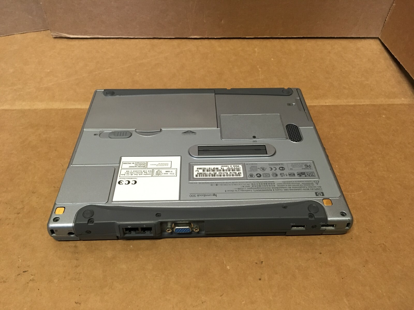Vintage HP OmniBook 500 Mini Notebook Laptop P III 700MHz 20GB Windows 2000