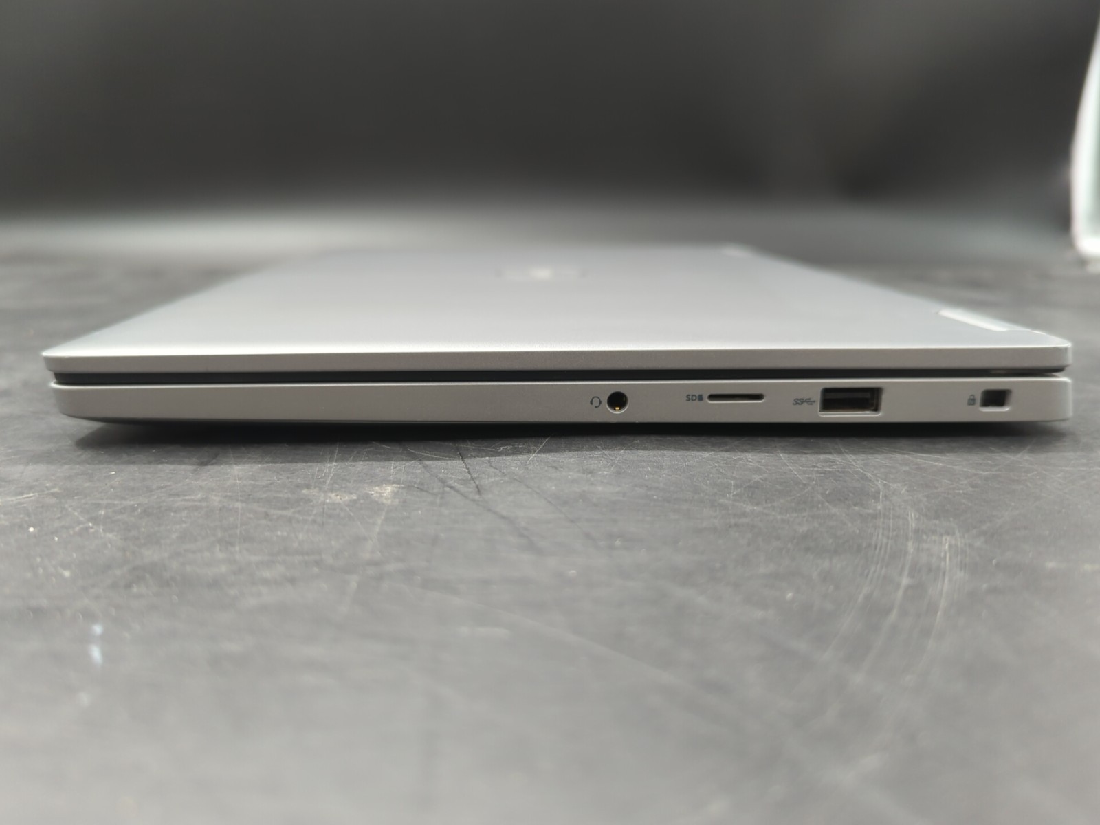 Dell: Latitude: 3310 2 in 1: i5 8th Gen: 16GB RAM: No HD: No OS: Tested & Wiped