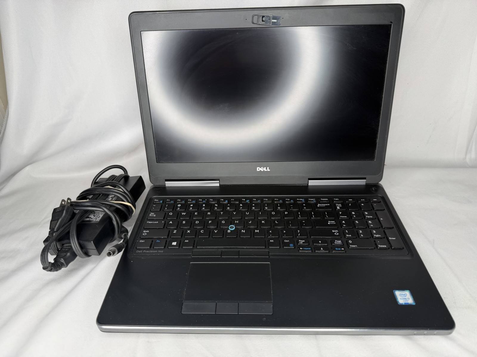 Dell Precision 7510 15.6” i7-6820HQ 16GB RAM 256GB NVMe SSD M2000M 4GB Win11Pro