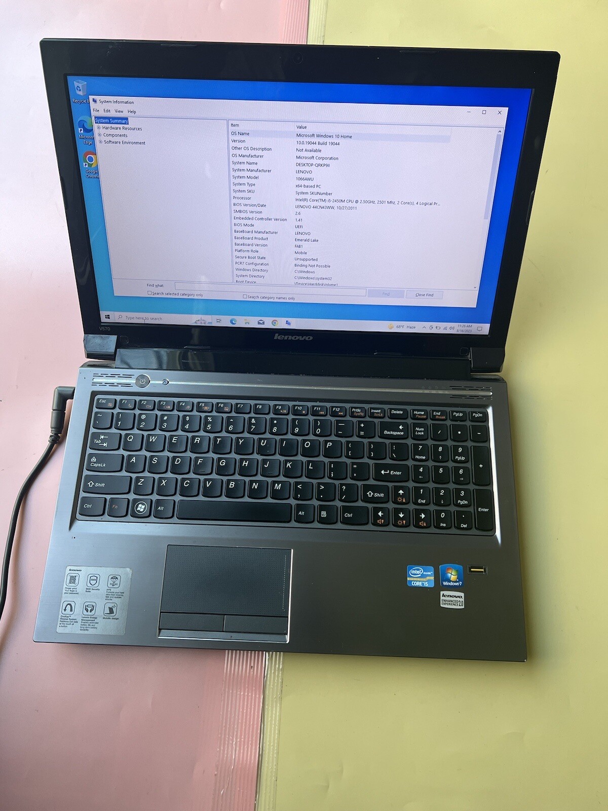 Lenovo V570 15.6″ Intel Core i5-2450M 2.50GHz 8GB RAM 180GB SSD WEBCAM