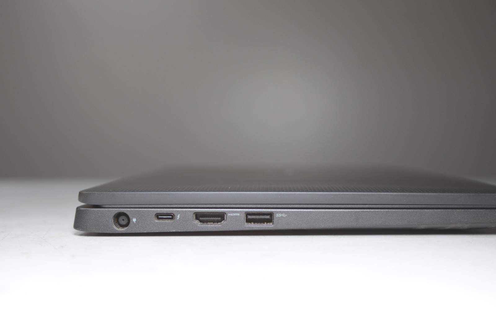 Dell Latitude 7400 Intel Core(TM) i5-8365U CPU 1.60GHz-8GB RAM-256GB NVMe-NO OS