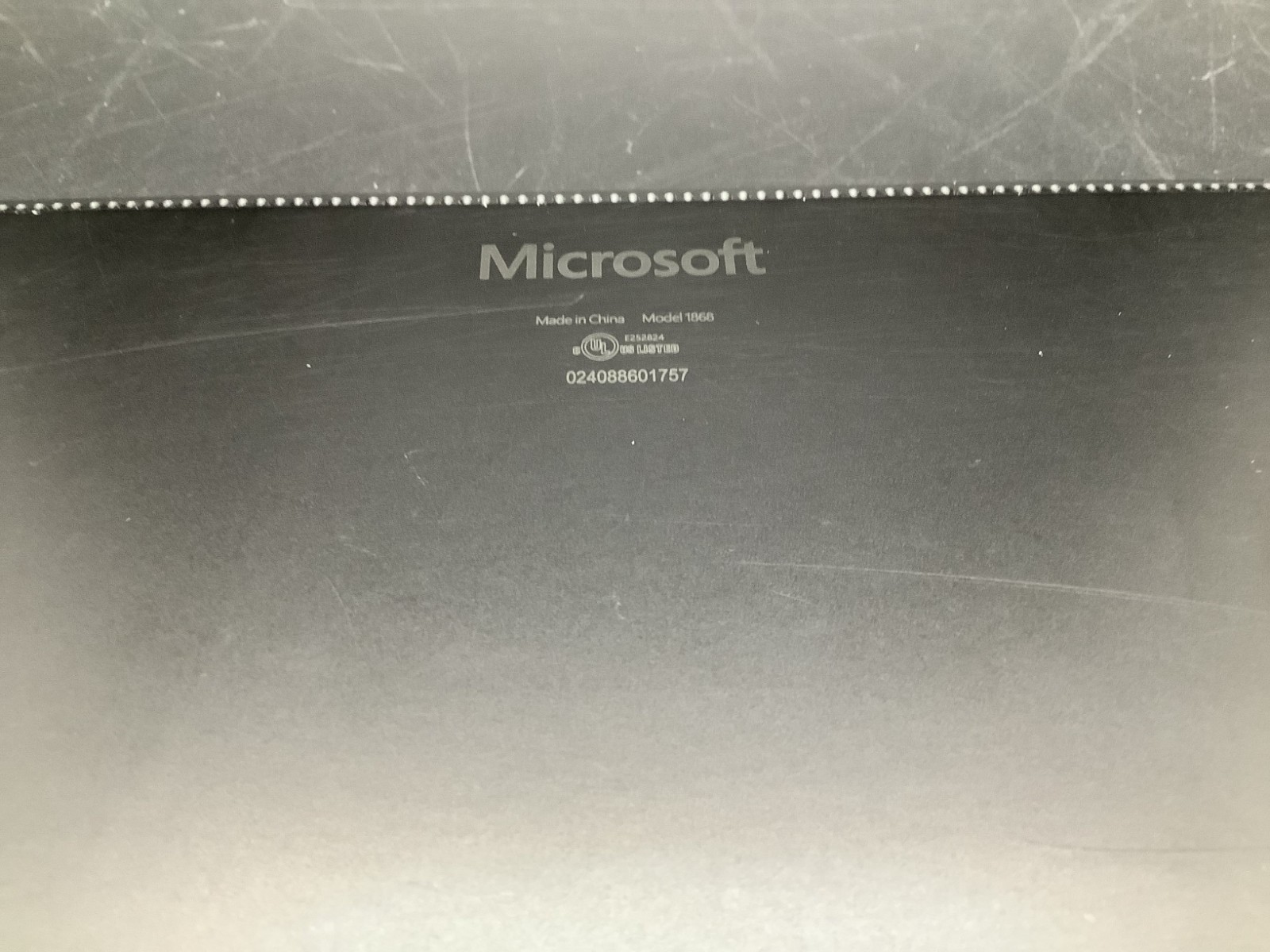 Microsoft Surface Laptop 3 13.5″ i5-1035G7 1.3GHz 16GB RAM 256GB SSD Read Desc 9