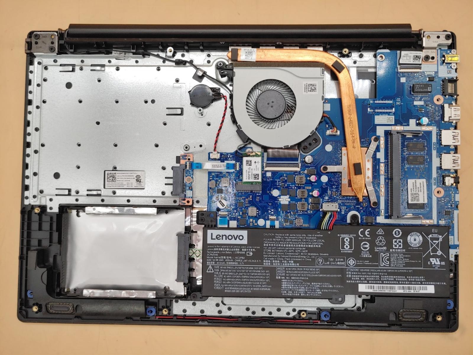 Lenovo IdeaPad 330-15IKB 15.6″ Intel i3-8130U 4GB *NO HDD/NO OS/NO AC* *READ*