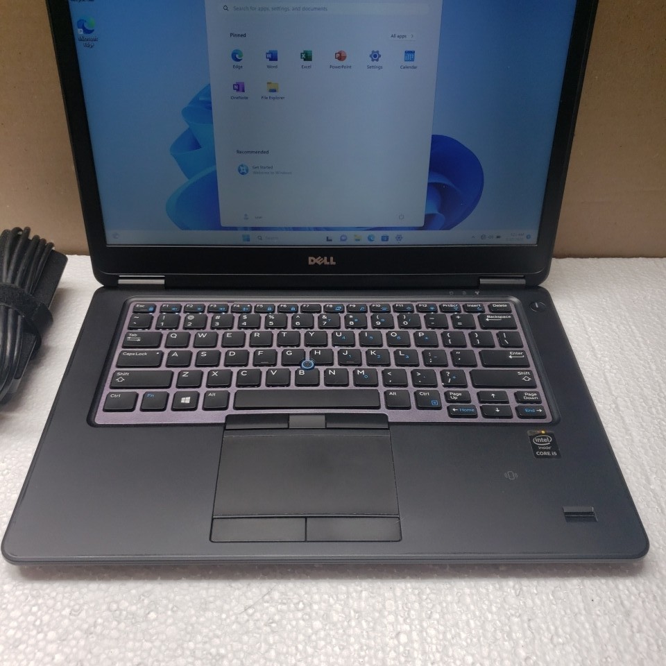 Dell Latitude E7450 14″ i5-5300U 2.3GHz 8GB RAM 1TBHDD