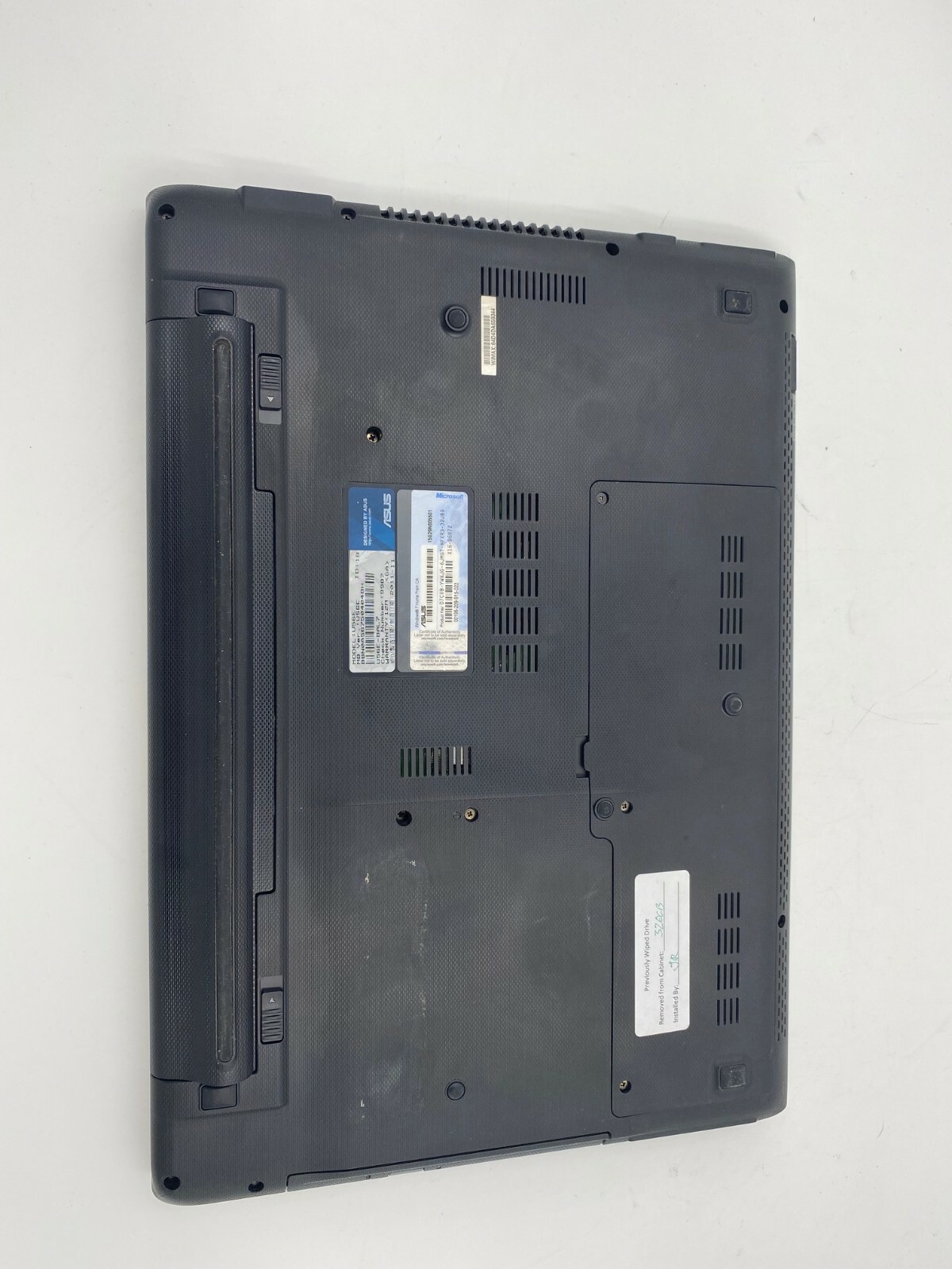Asus U56E laptop, Intel core I5, 8 GB RAM, 500 GB HDD.